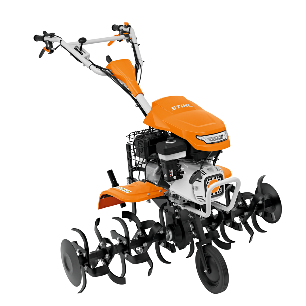 Kultivator motorni kopačica MH 700-120cm Stihl na bijeloj pozadini.