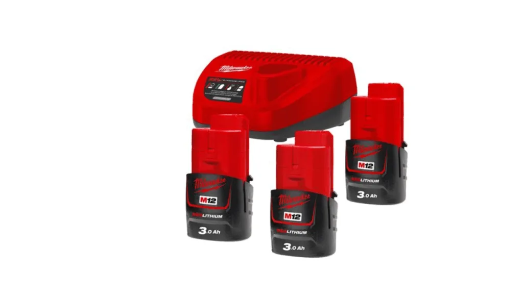 Set baterija 3x M12 B3 + M12 NRG-303 punjač C12 C Milwaukee